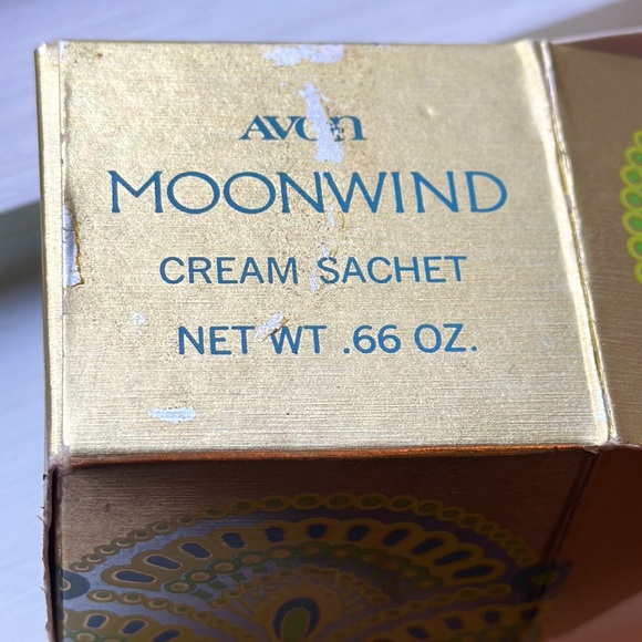 Avon Blue vintage cream sachet glass container Moonwind - Picture 8 of 13